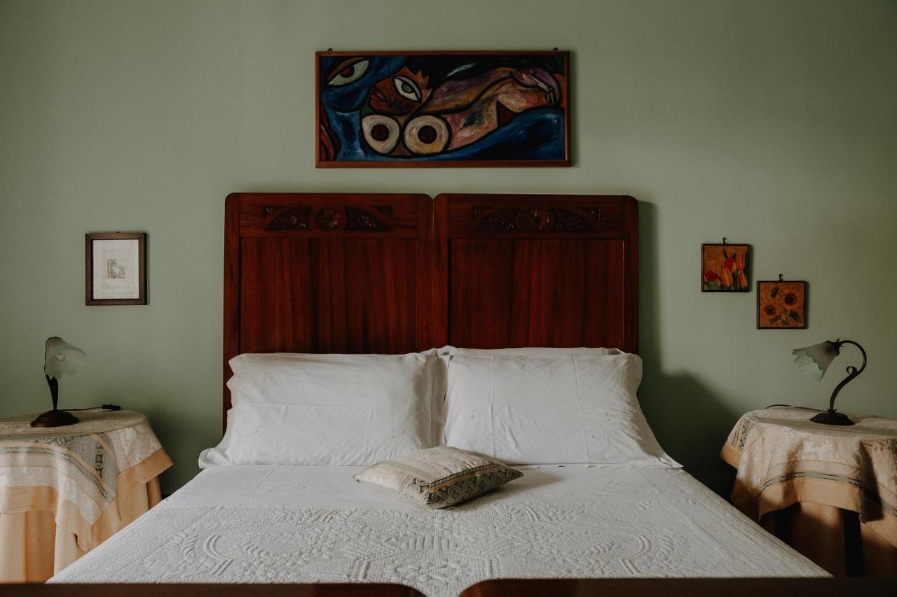 La Baronessa B&B Riposto ภายนอก รูปภาพ