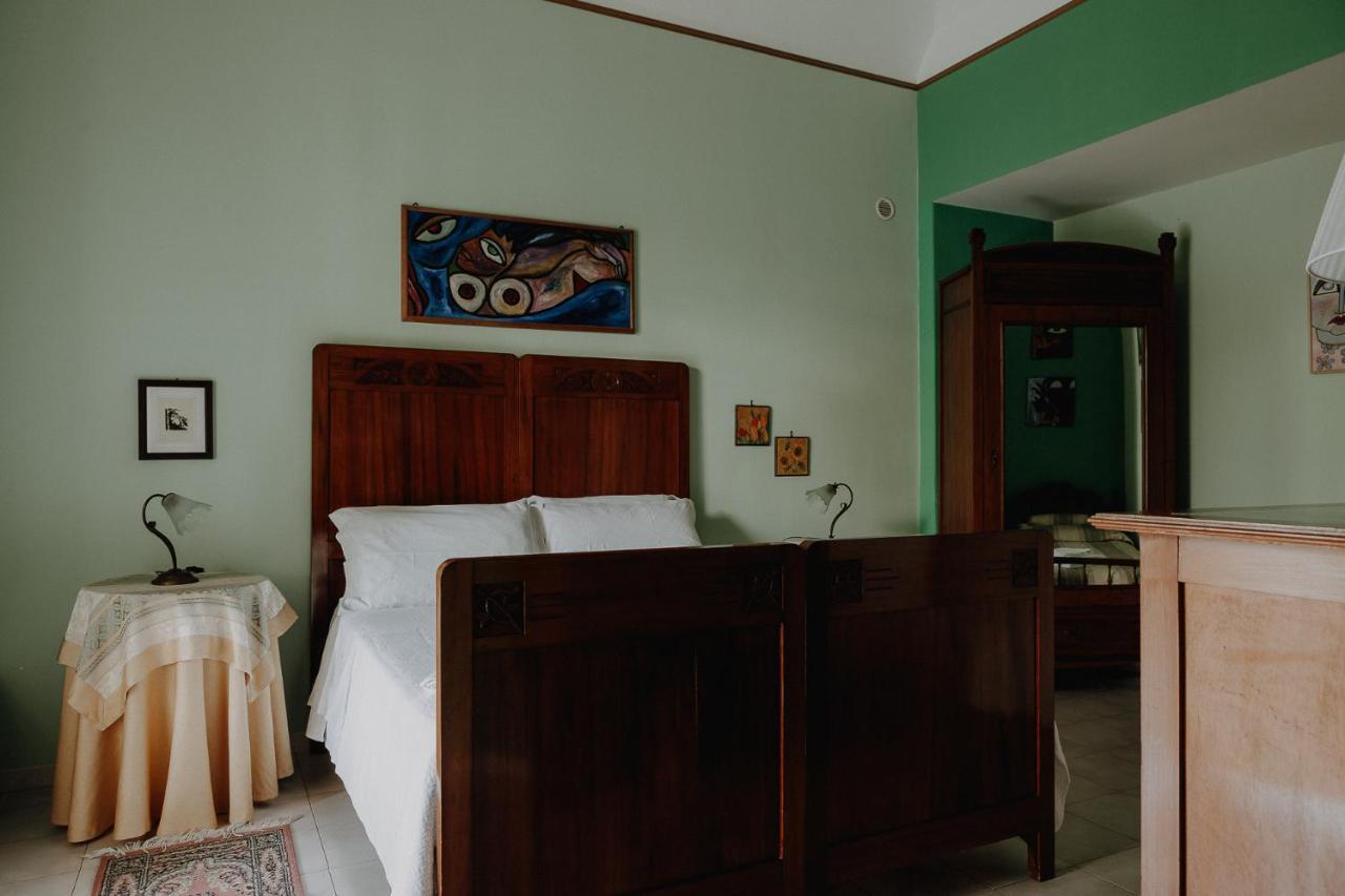 La Baronessa B&B Riposto ภายนอก รูปภาพ