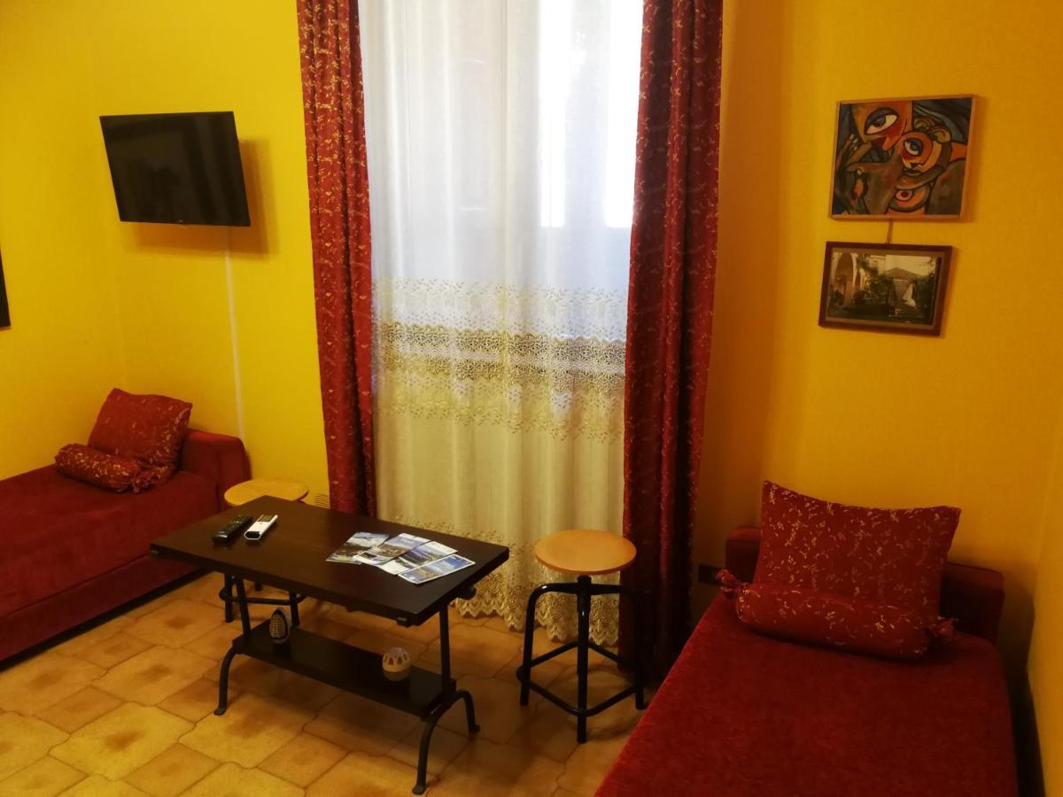 La Baronessa B&B Riposto ภายนอก รูปภาพ